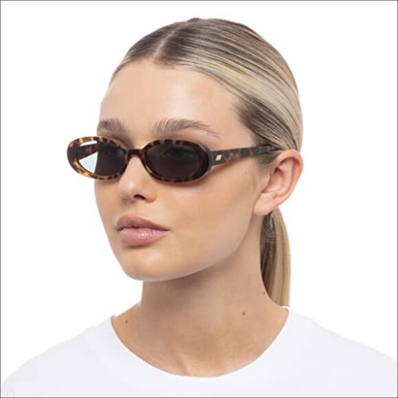Slimline Oval Sunglasses with Polycarbonate Frame and Lenses main image 6